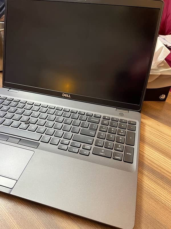 Dell Latitude 5500  Intel Core i5 (8th Gen) | 8GB RAM | 128GB SSD 5