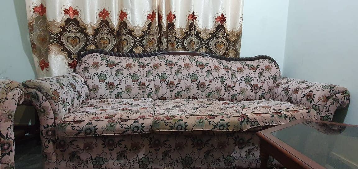 7 Seater wooden sofa set 0