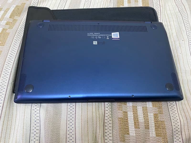 ASUS ZenBook i7-10th, 16GB, 1TB, Nvidia 2GB 3