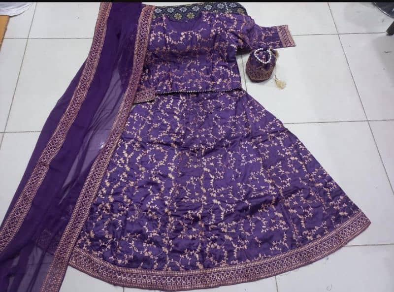 4 pcs Lehnga with Eidi potli 1