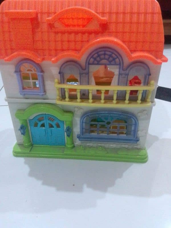 LOL Dolls, Kitchen, and 2 Doll Houses 6