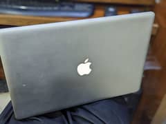 Macbook pro core i7 2nd Gen