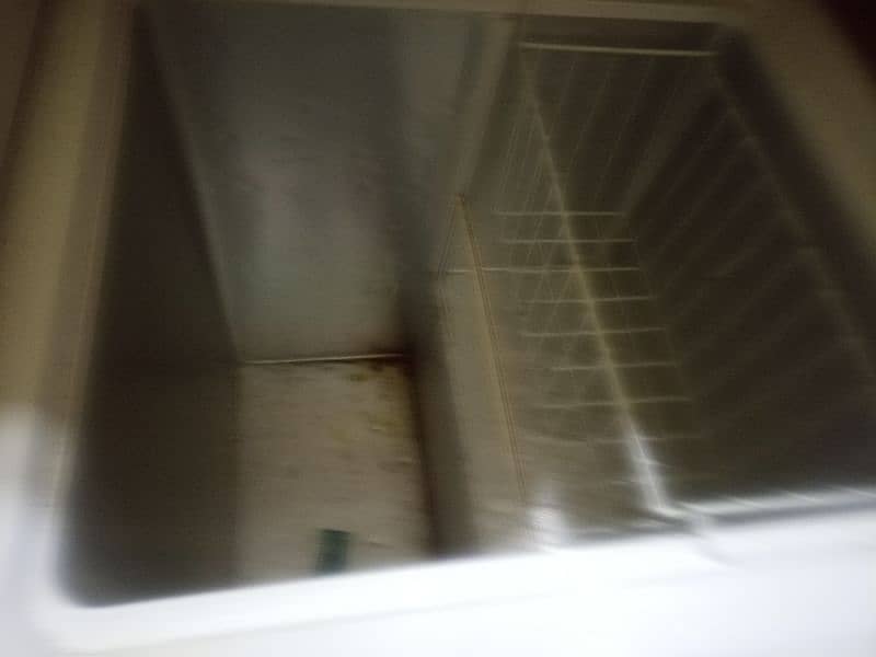 2 years use Dawlance double door freezer 1