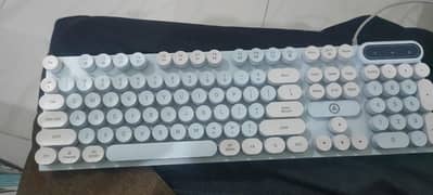 gaming keyboard k600