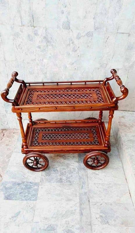 Tea trolle 4