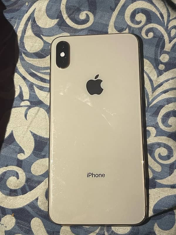 iPhone XS Max 0