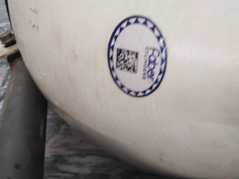 used CNG cylinder 2