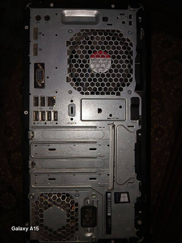 HP Core i5 8gb Ram 1