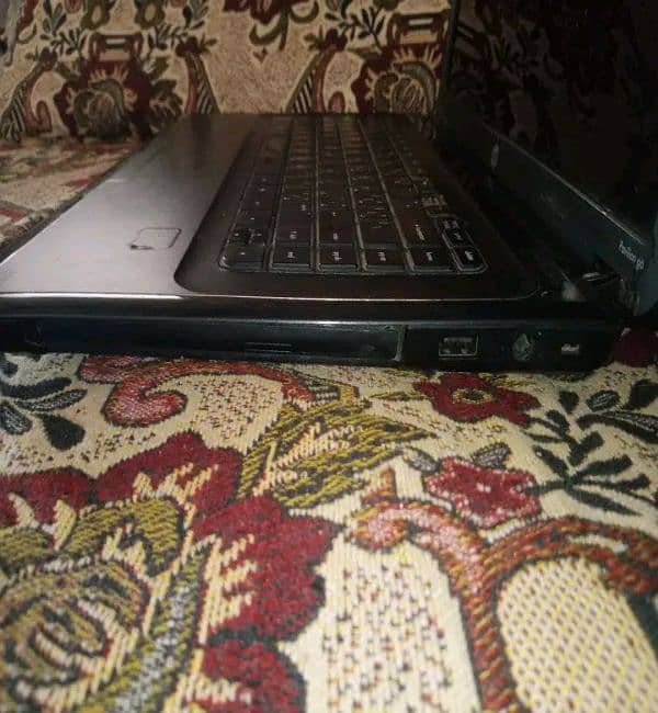 HP laptop 12