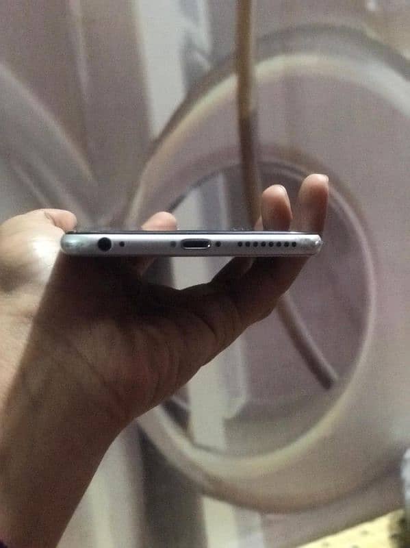 iphone 6s plus non PTA EXCHANGE POSSIBLE 0329863060 2