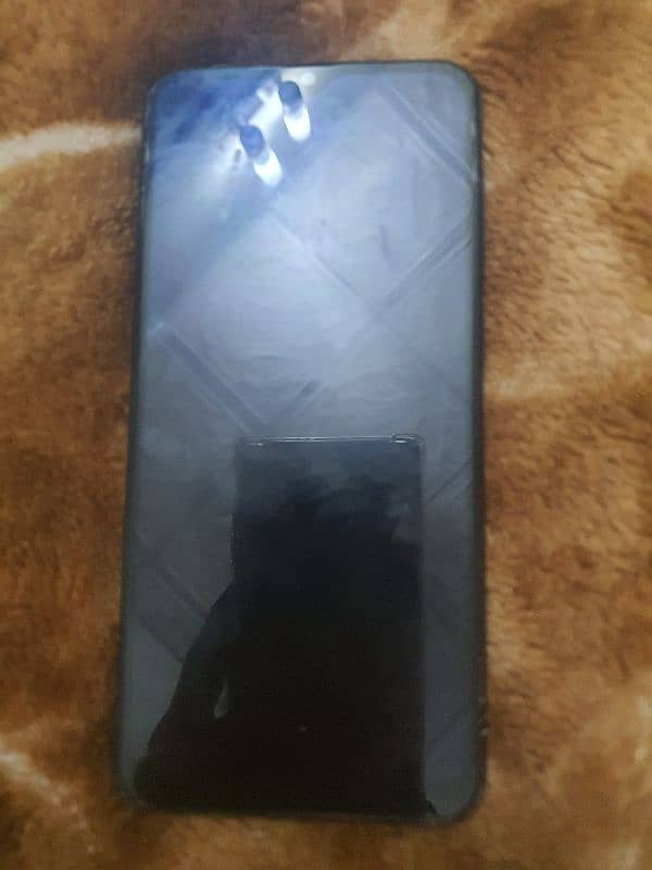 samsung galaxy a20 9/10 condition 1