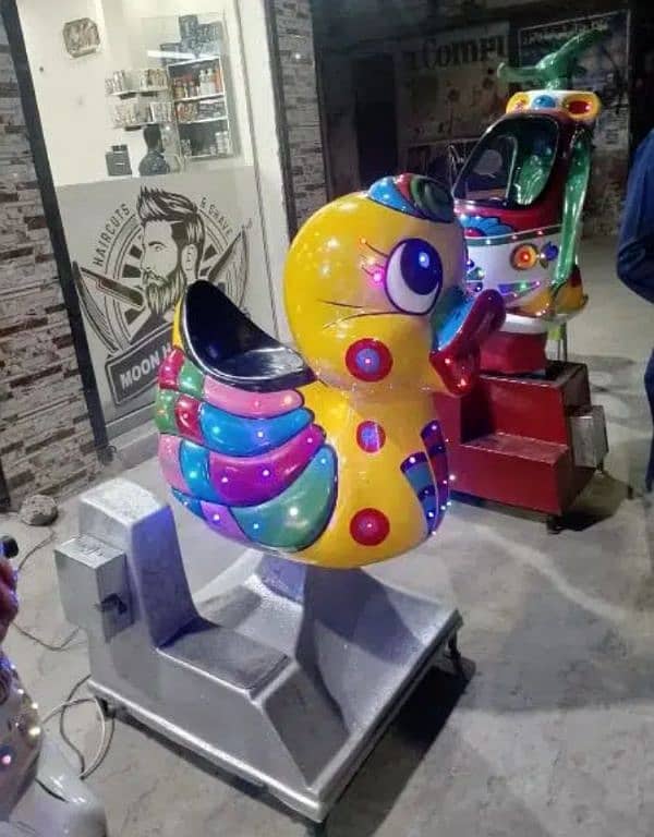 kids token rides swing/jhoolay  jumping castle 0315 2773185 ٹوکن جھولے 6