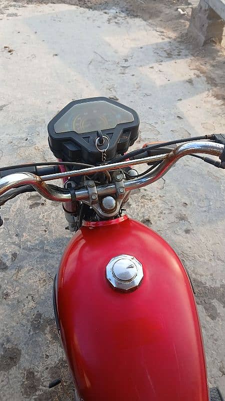 United 100cc load rikshaw 10