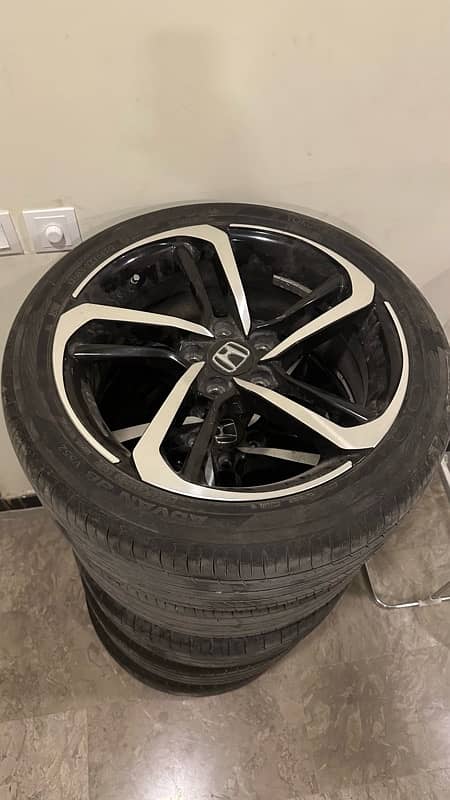 Accord 18” Rims with Tyre 0