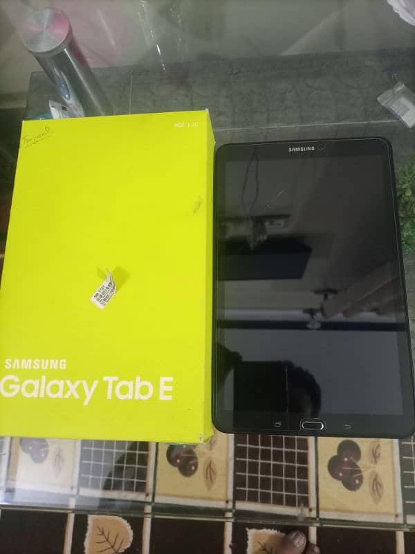 Samsung tab e only box hai new jesa hai 2