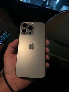 IPHONE 15 pro max jv natural titanium