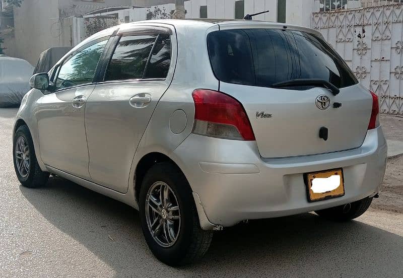 Toyota Vitz 2010 registered 2013 2