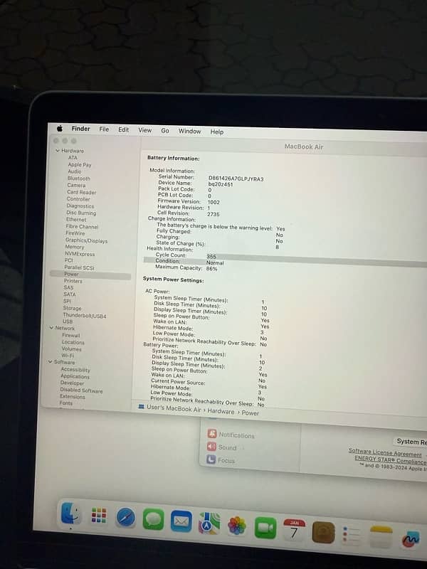 Macbook Air m1 2020 8gb / 256 gb space grey urgent Sale! 5