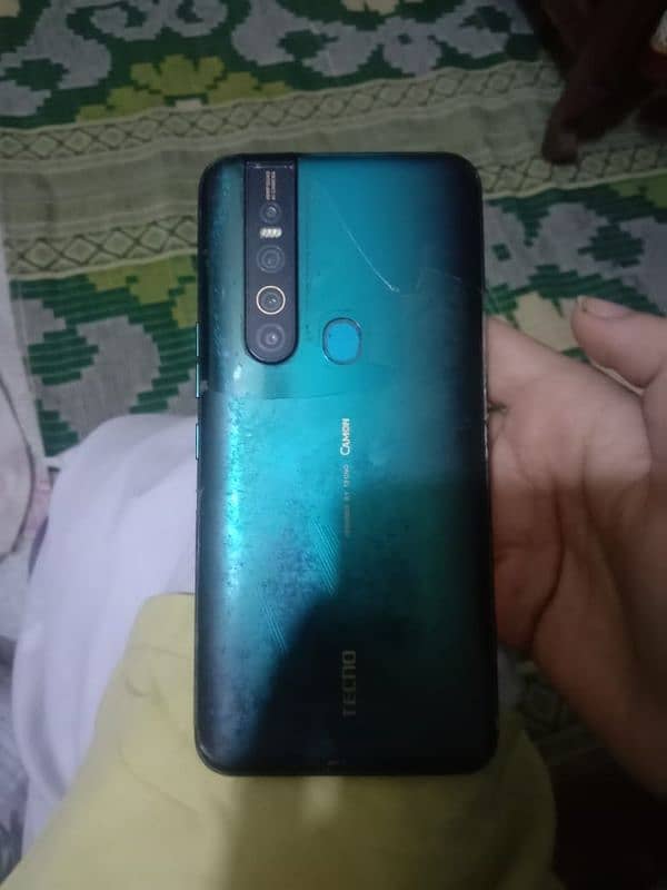 tecno camon 15 pro 1