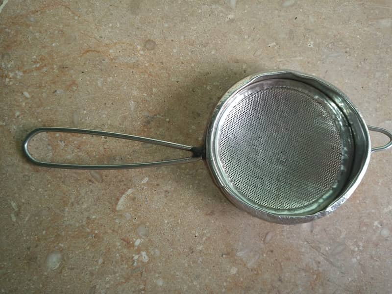 Silver Karahi and other kitchen items 3