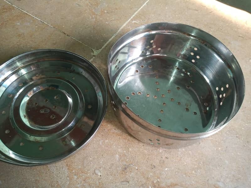 Silver Karahi and other kitchen items 9