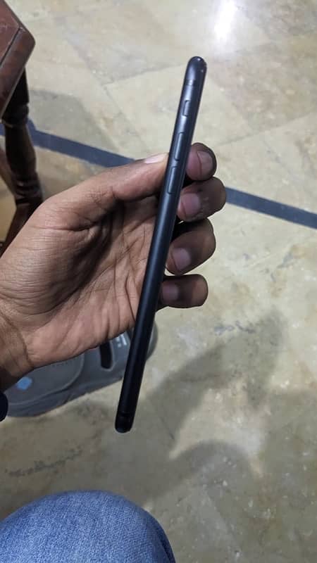 iphone 7+ 128gb PTA APPROVED PRICE IS FINAL NO NEGOTIATION 5