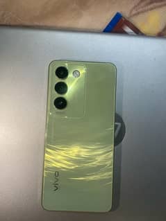 vivo Y100