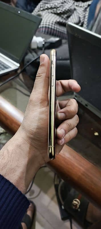 Iphone 11 pro (non pta) 1