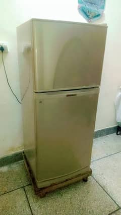 Dawlance fridge for sall