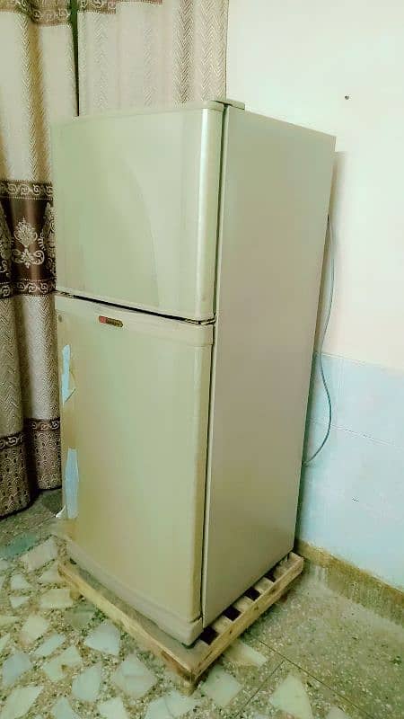 dawlance farige for sall good working condition home use 0313/5314815 7