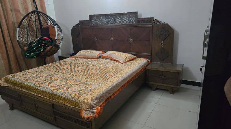 bed with side tables and dressing 3