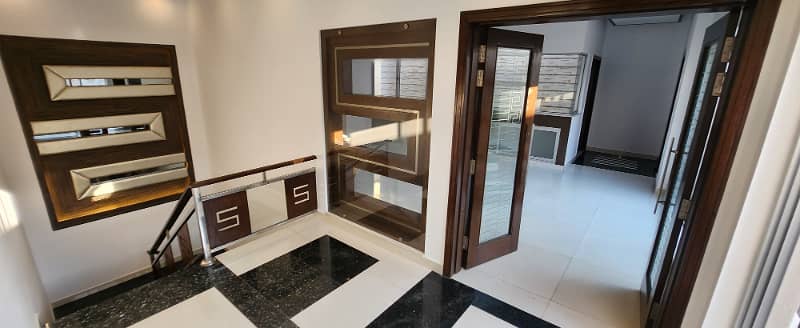 1 Kanal House For Sale in DHA Phase 4 at Great Price 14