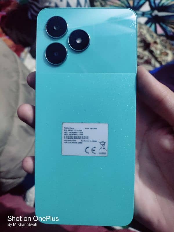 Realme C51 0