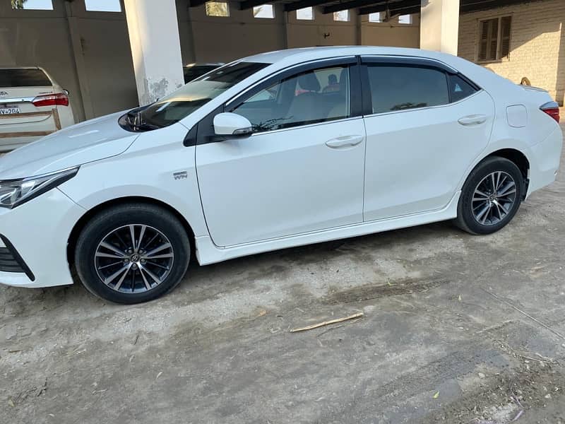 Toyota Corolla Altis 2018 5