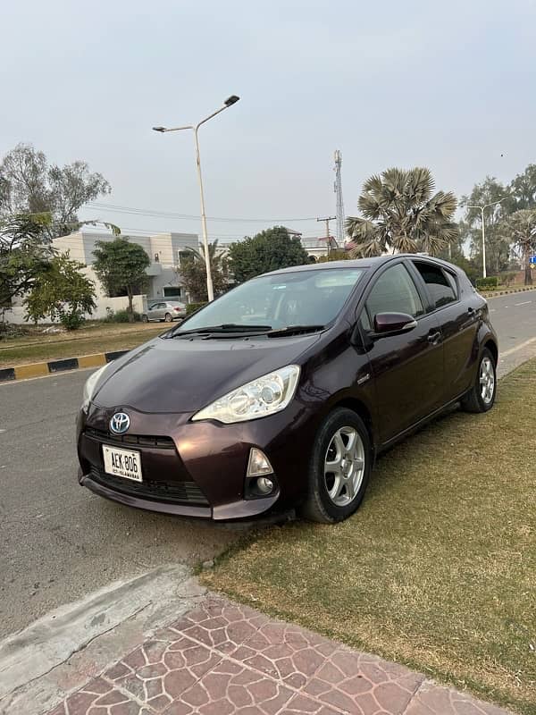 Toyota Aqua 2014 Betr Vitz Passo Vezel Prius note 3