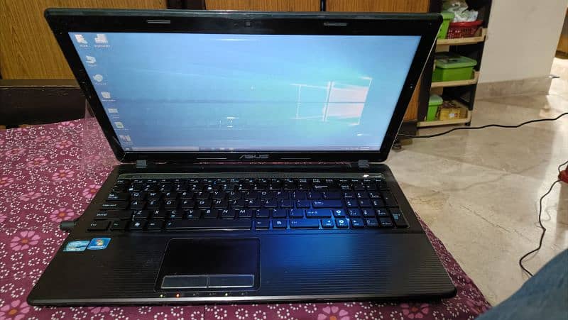 asus k53E core i5 2nd gen , 4 gb ram, 320gb hdd 3