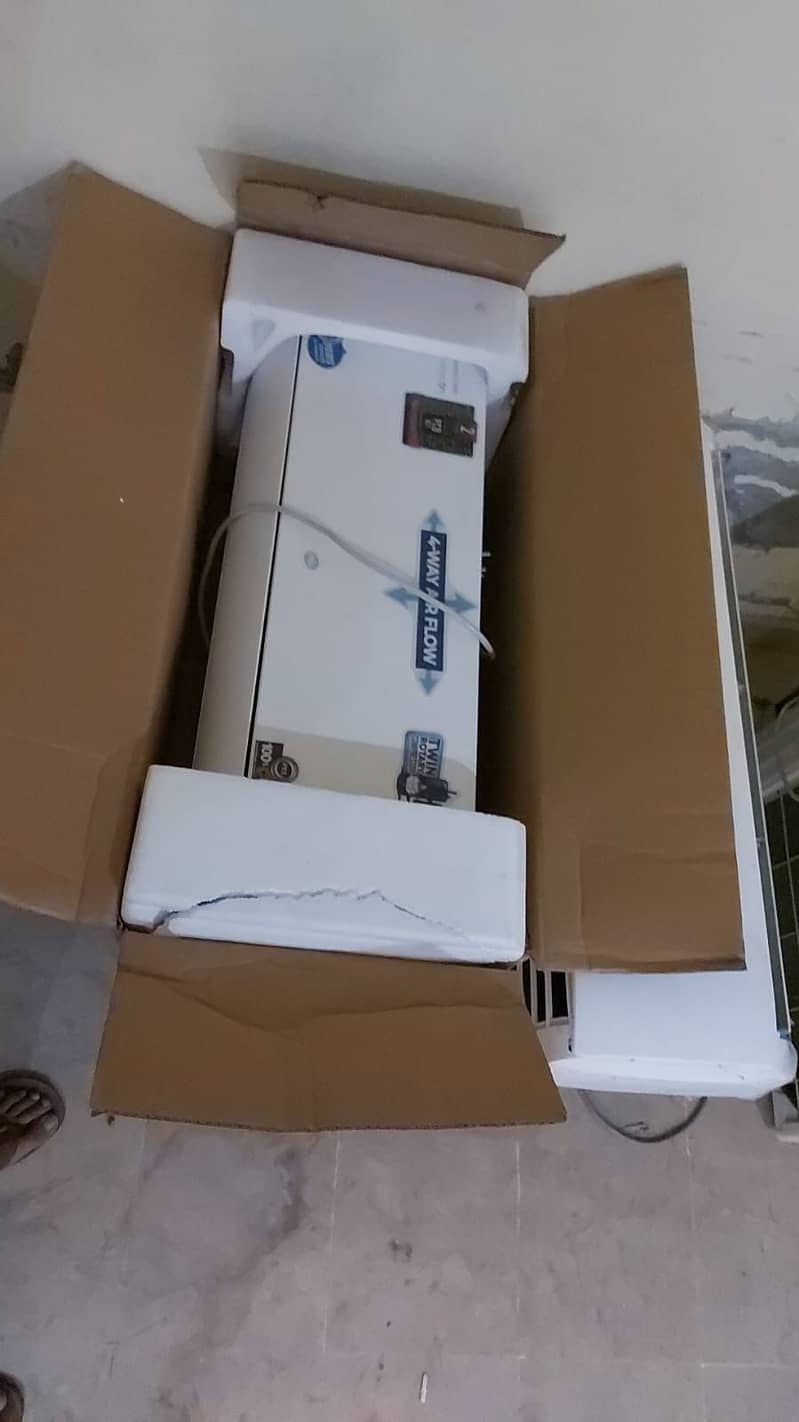 GREE INVERTER AC 1.0 TON 3