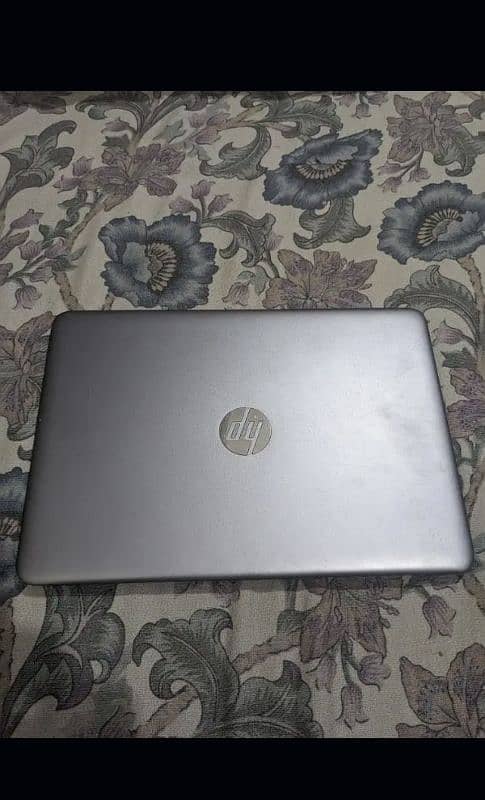 Hp laptop (core i7 6th gen) 1