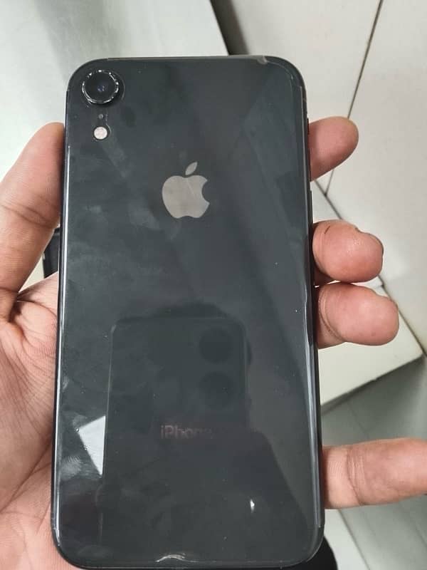 iPhone XR 0