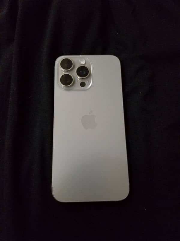 Iphone 15 Pro Max 256gb  Natural Titanium 10/10 1