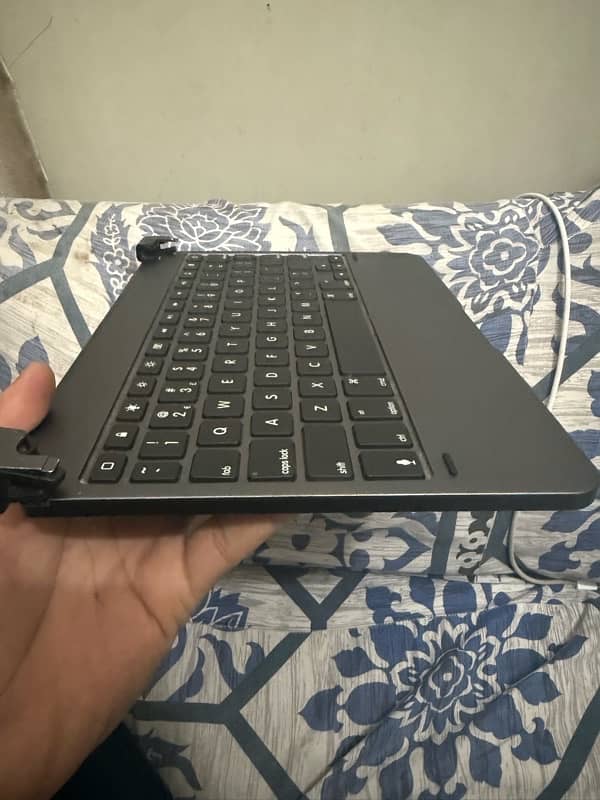 Apple ipad wireless keyboard 3