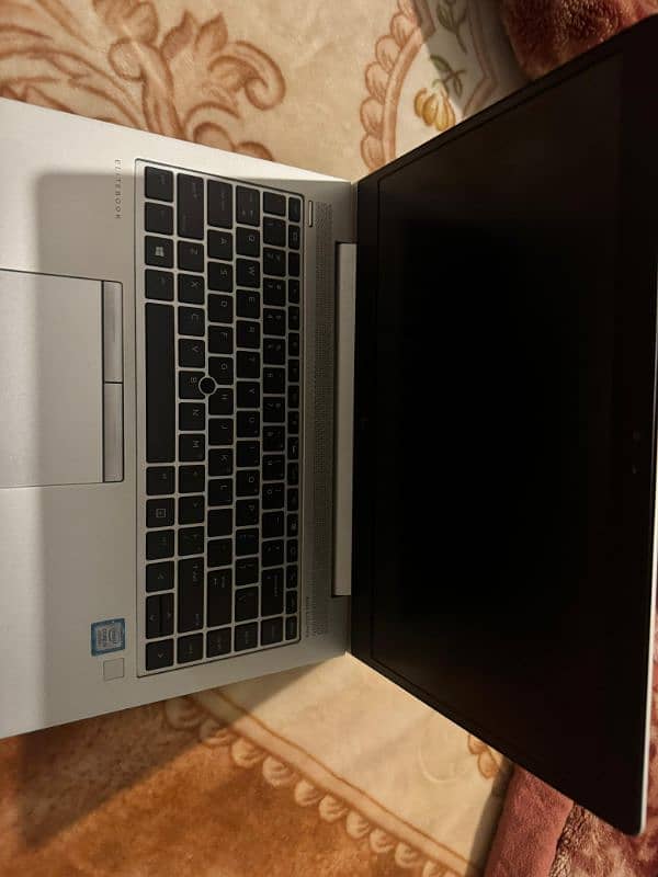 HP ELITEBOOK 840 G6 4