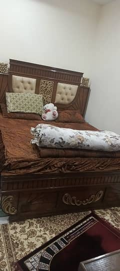 king size bed for with side tables and dressing table for sale