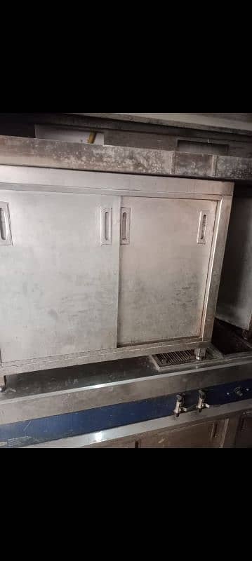 kitchen equipment good condition