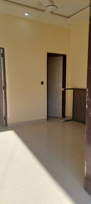 "Prime 3 Marla Bachelor Flat In Pak Arab Housing Society - Secure And Convenient Location" 6