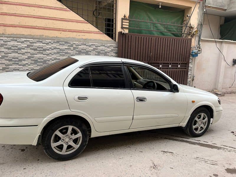 Nissan Sunny 2006 1