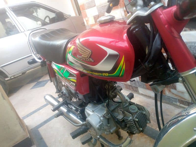 Honda CD 70 Islamabad Number 1