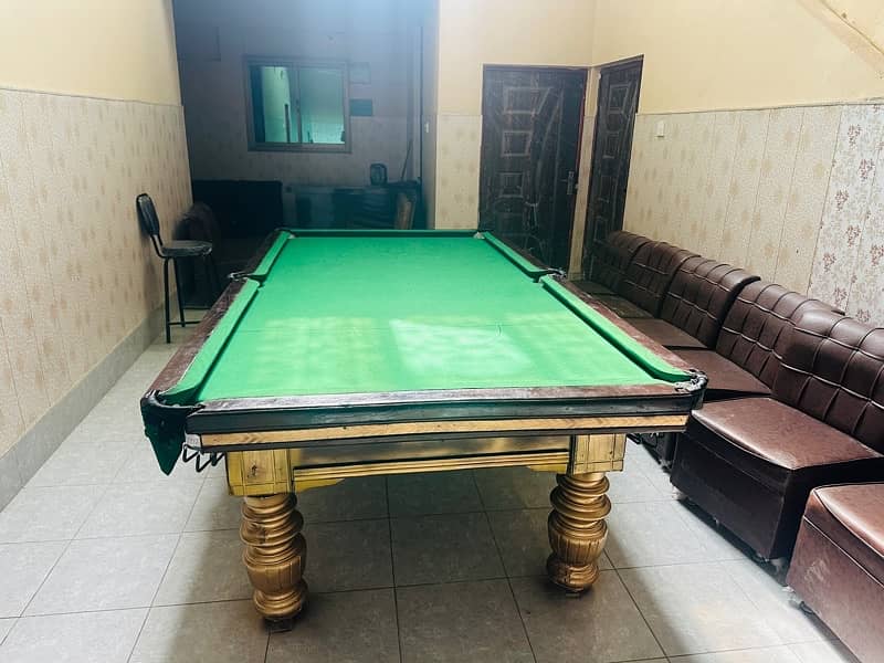 snooker or billiard table 5x10 12