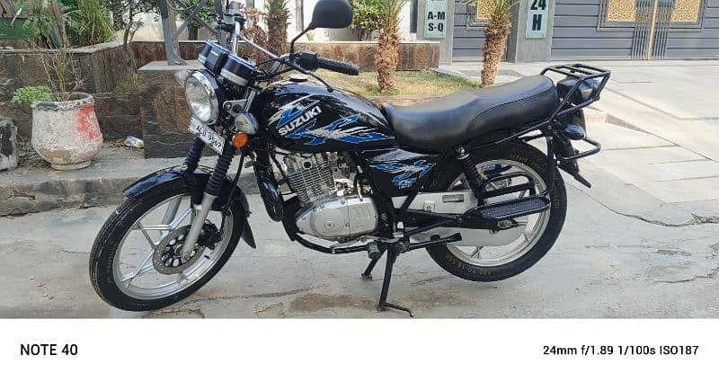 SUZUKI GS150 SE 2022 MODEL BIKE TOTAL ORIGINAL PERFCT CONDITIONS 0