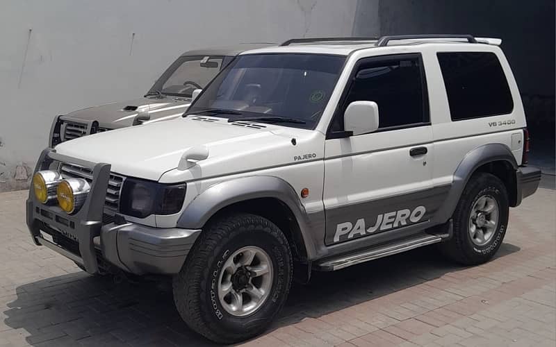 Mitsubishi Pajero 1994 9